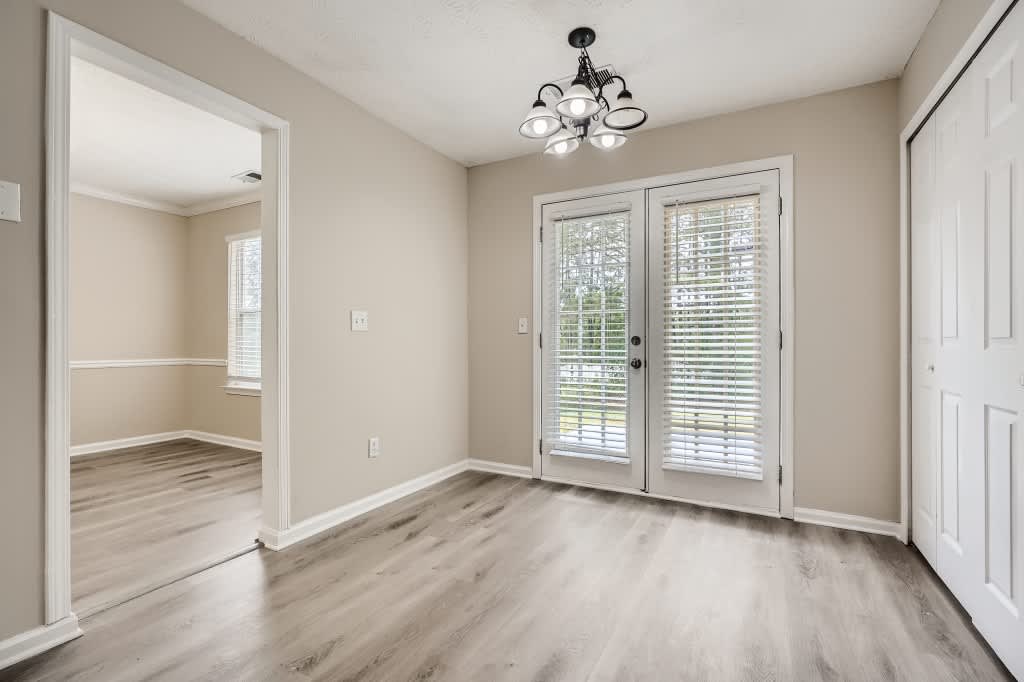 1210 Summerstone Trce, Austell photo 13