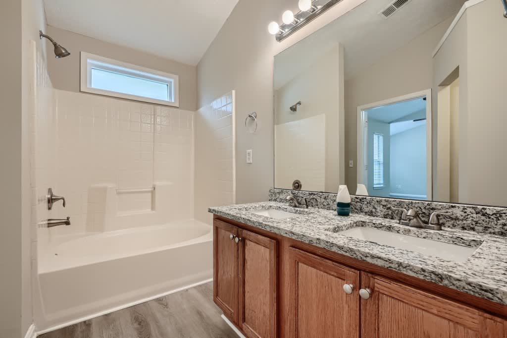 1210 Summerstone Trce, Austell photo 21