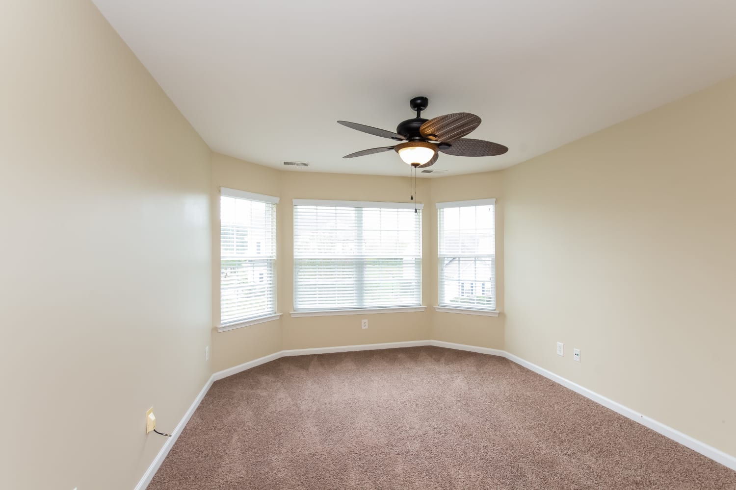 12132 Palomar Dr, Huntersville photo 10