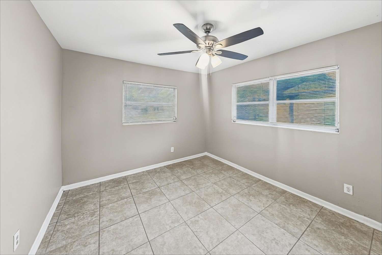 12160 Croft Dr, Largo photo 13