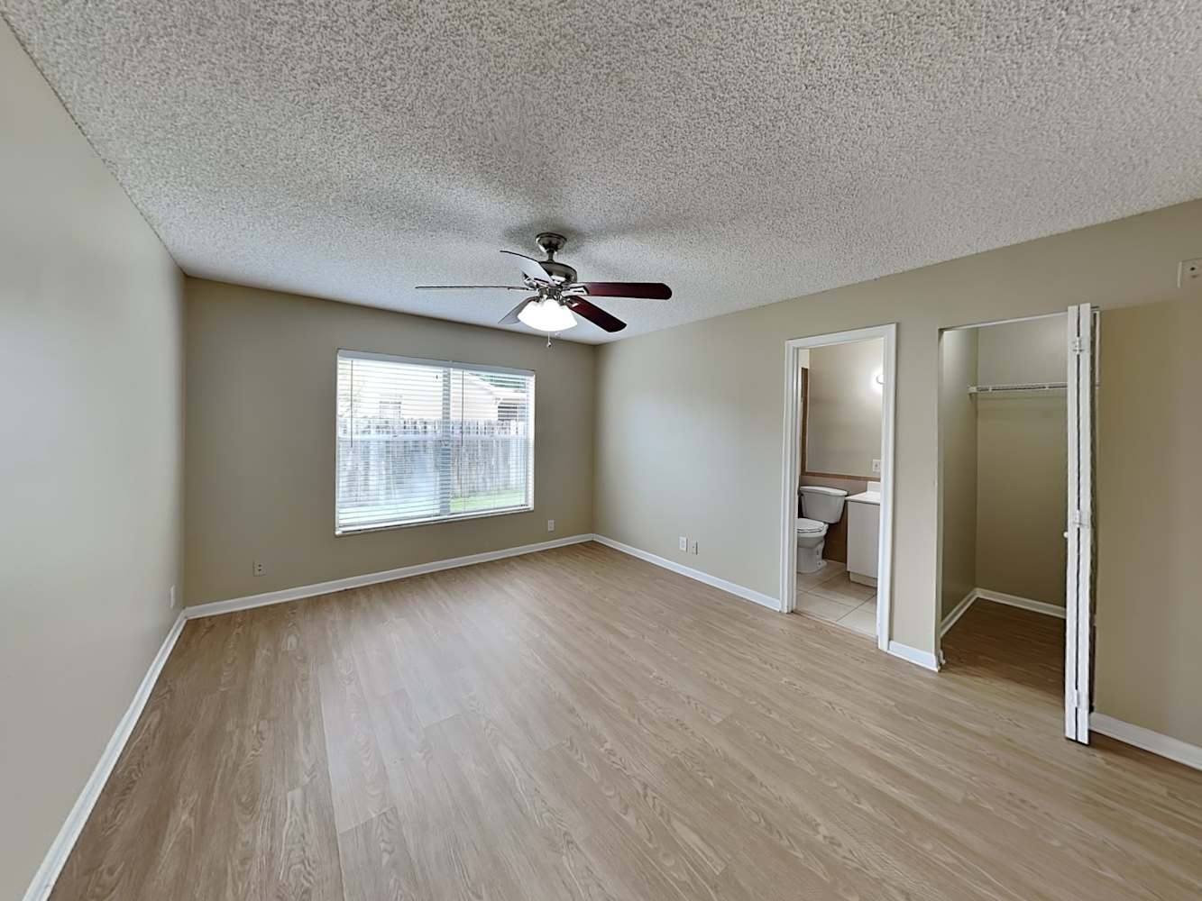12169 Sycamore Ln, Wellington photo 9