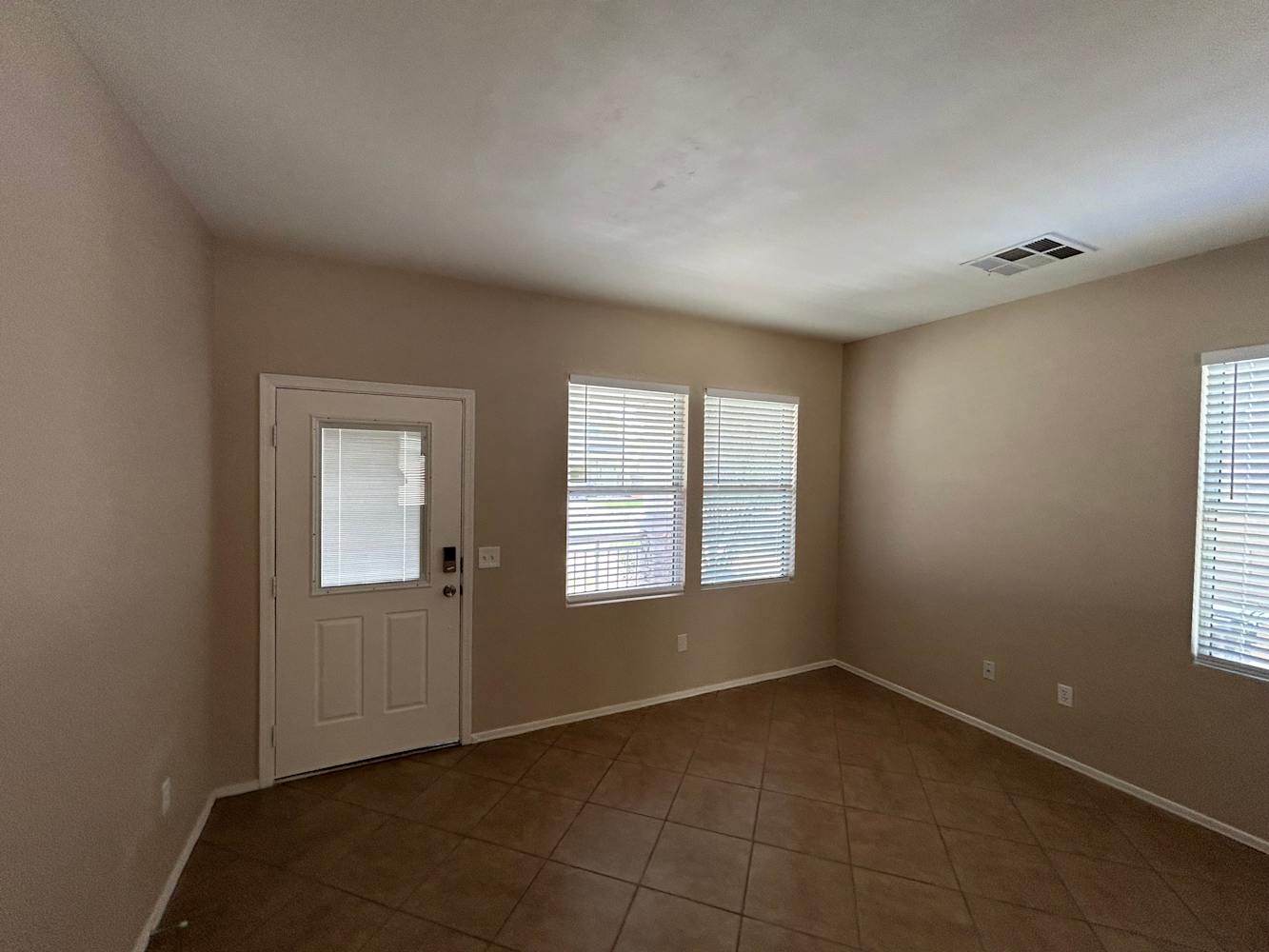 12170 W Yavapai Ln, Avondale photo 9