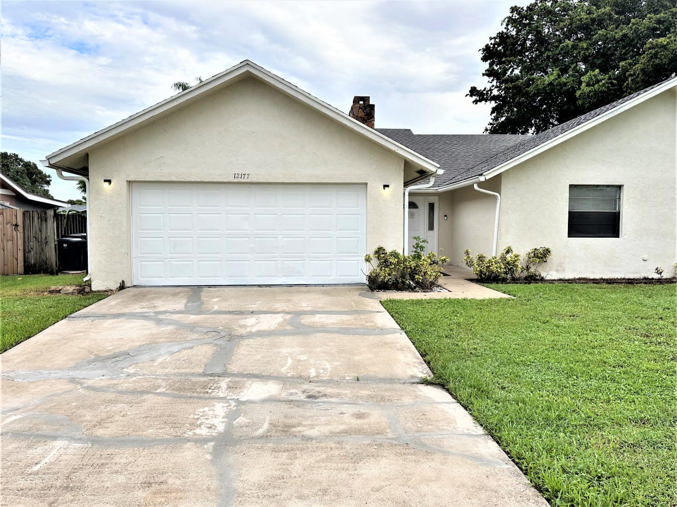 Front of 12177 Sugar Pine Trl, Wellington, FL