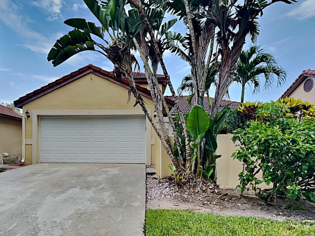 Front of 12190 Brisbane Ln, Wellington, FL