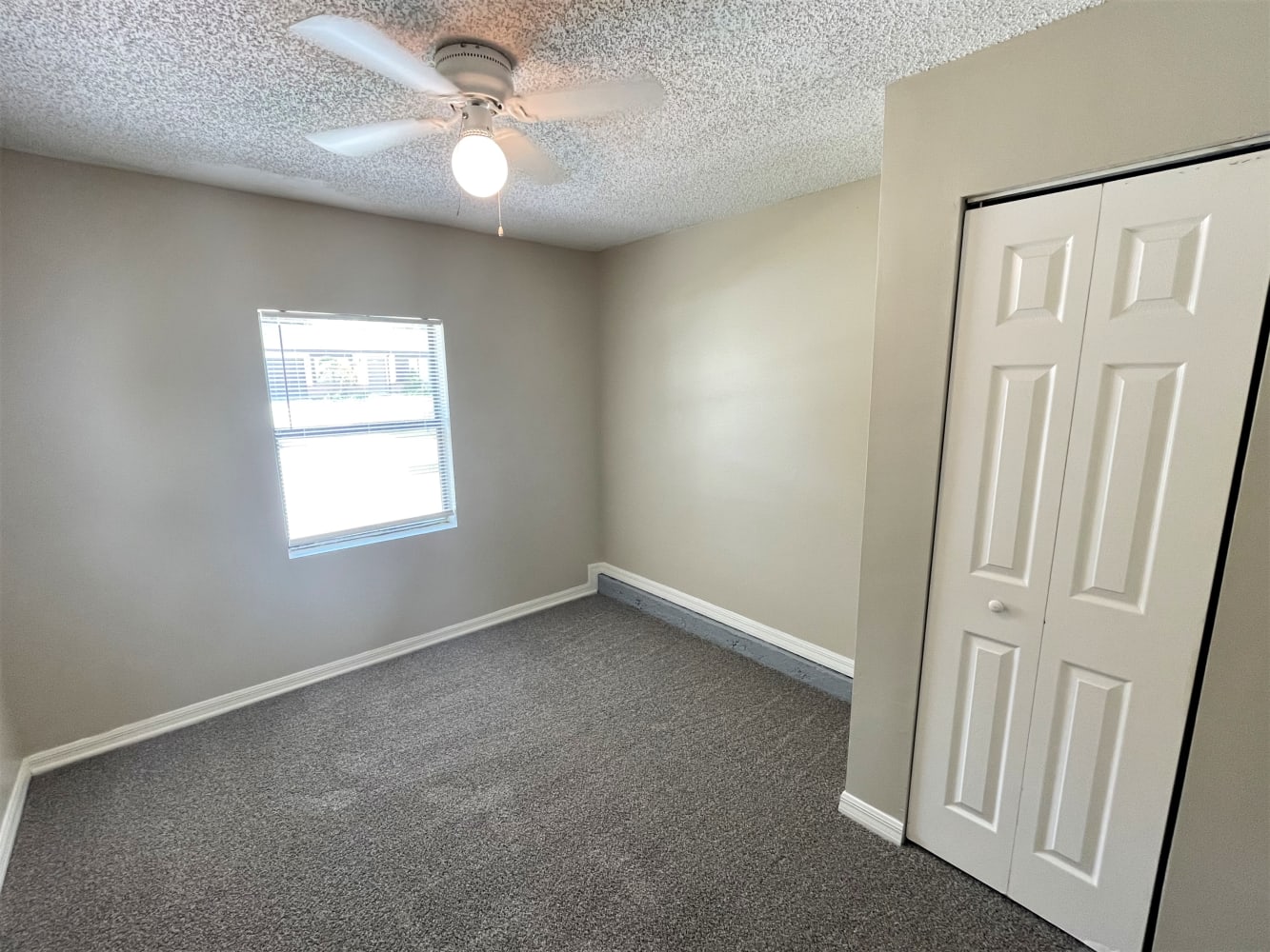 1220 Piney Branch Cir, Valrico photo 7