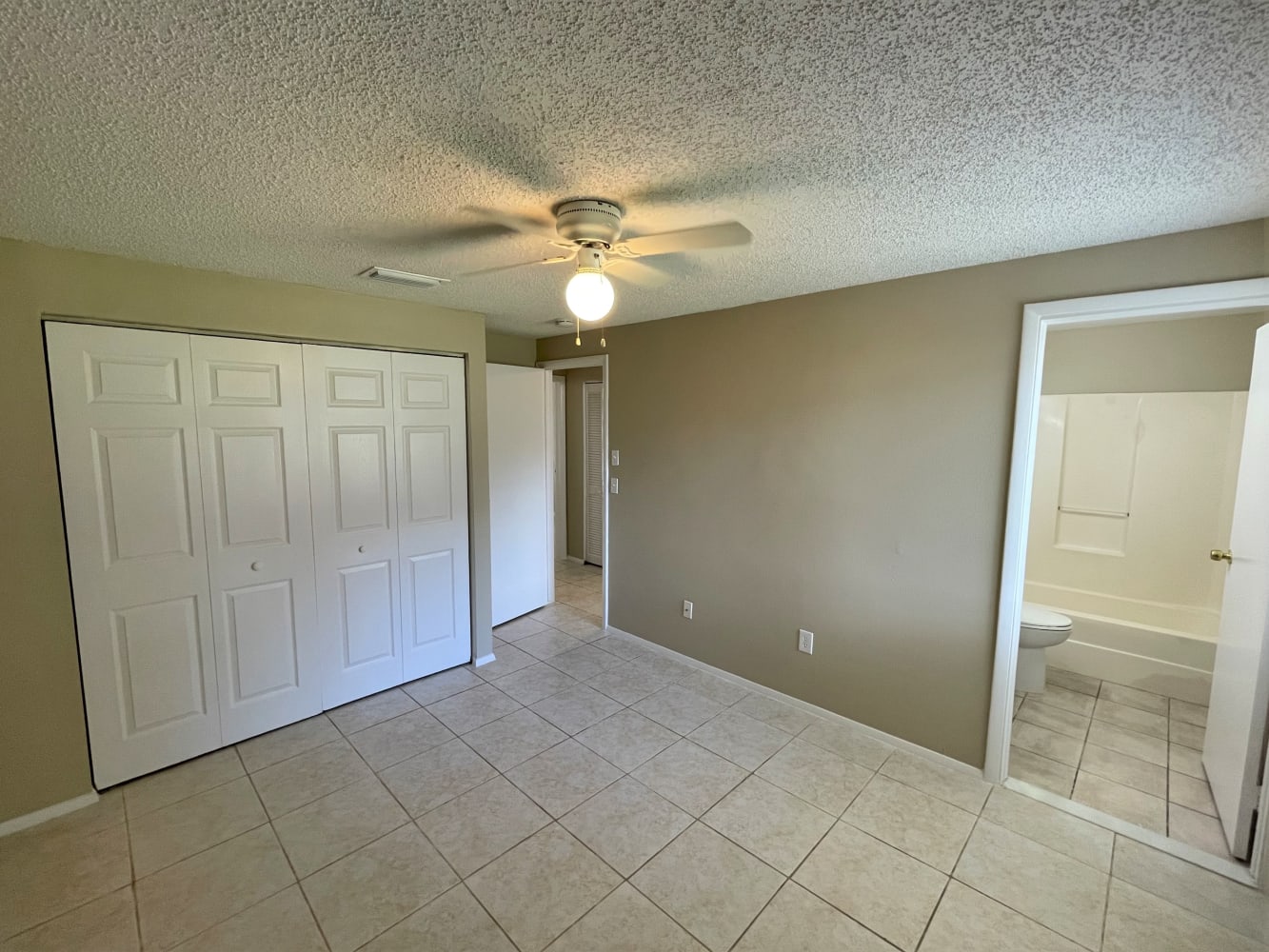 1220 Piney Branch Cir, Valrico photo 14