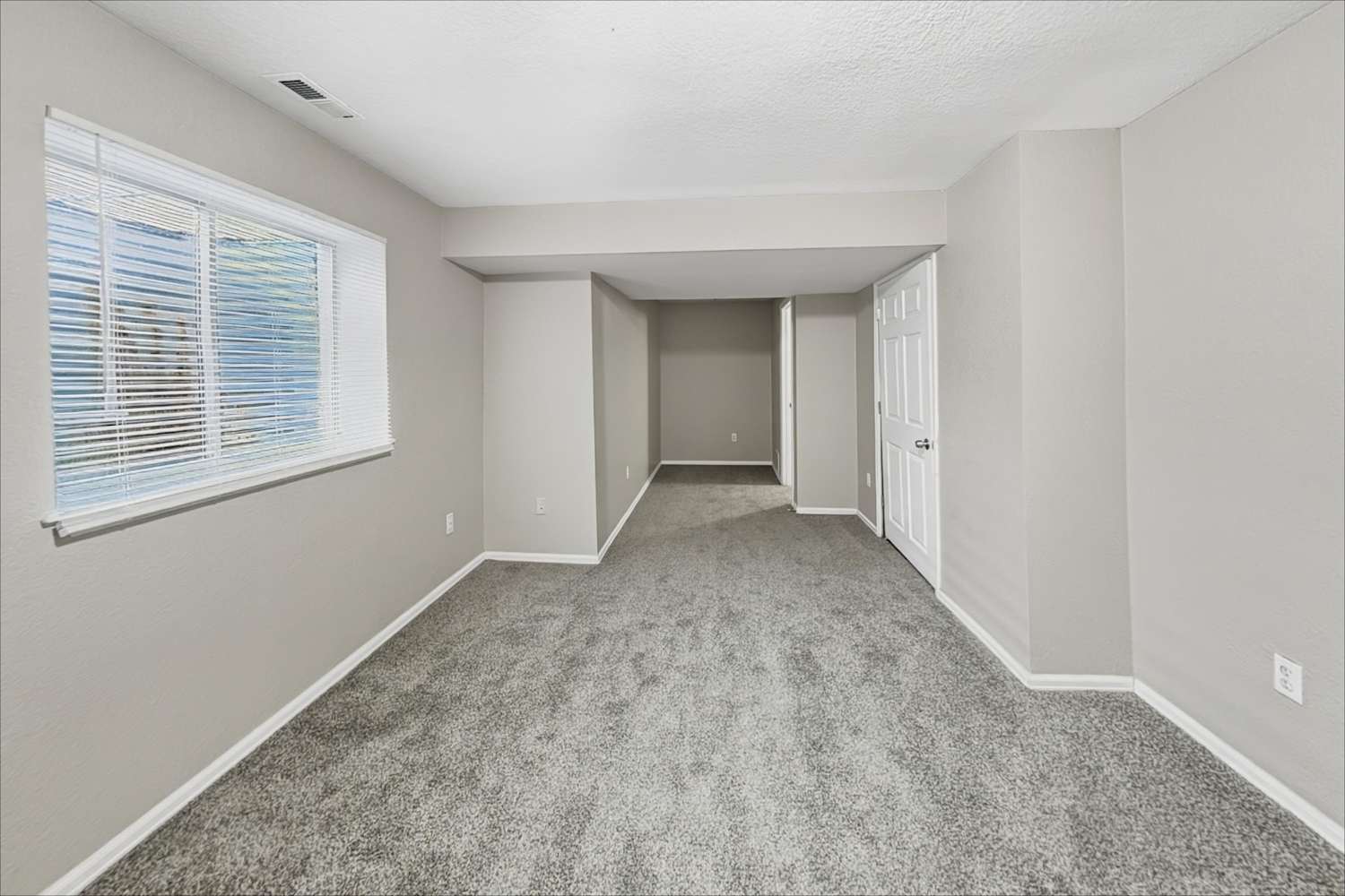 12274 Glencoe St, Thornton photo 18