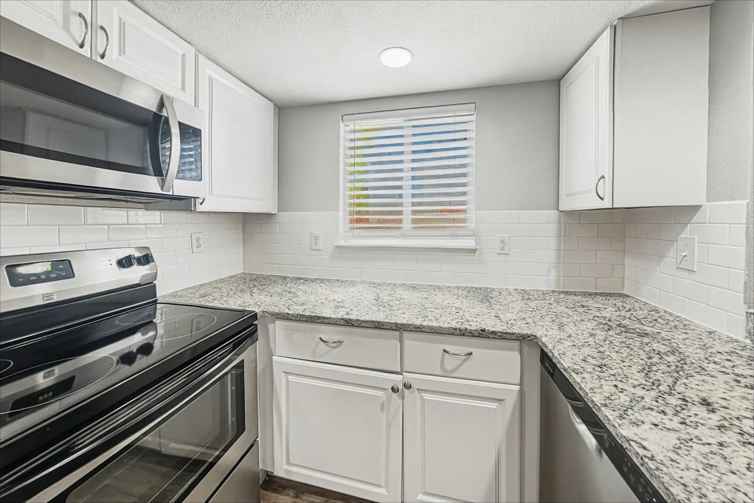 12274 Glencoe St, Thornton photo 9