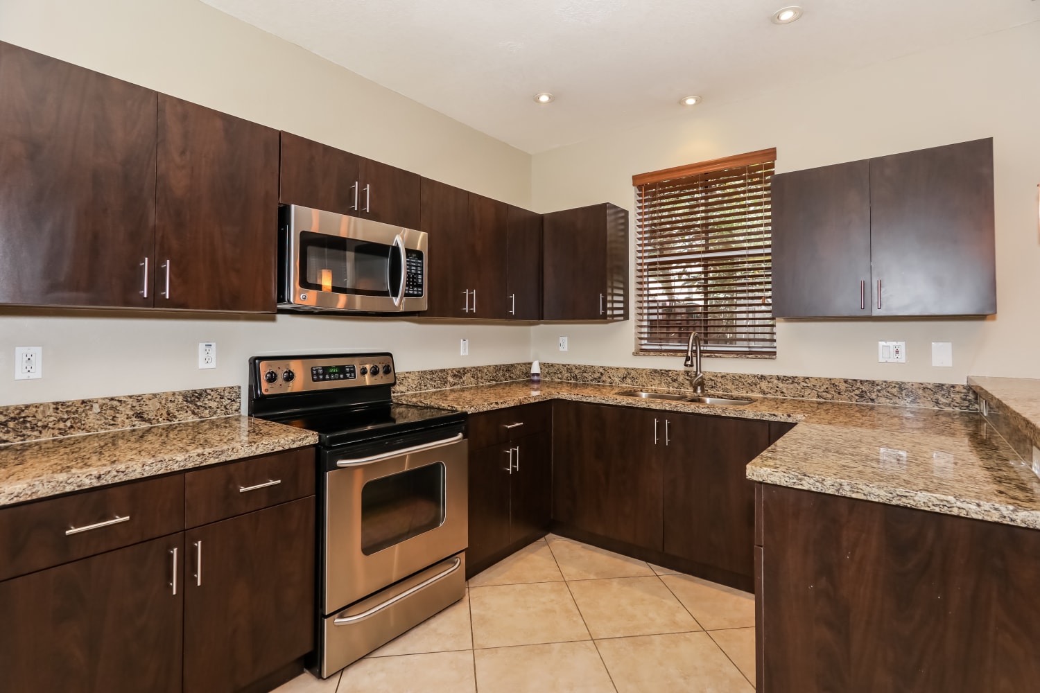 12274 SW 123rd Pl, Miami photo 6