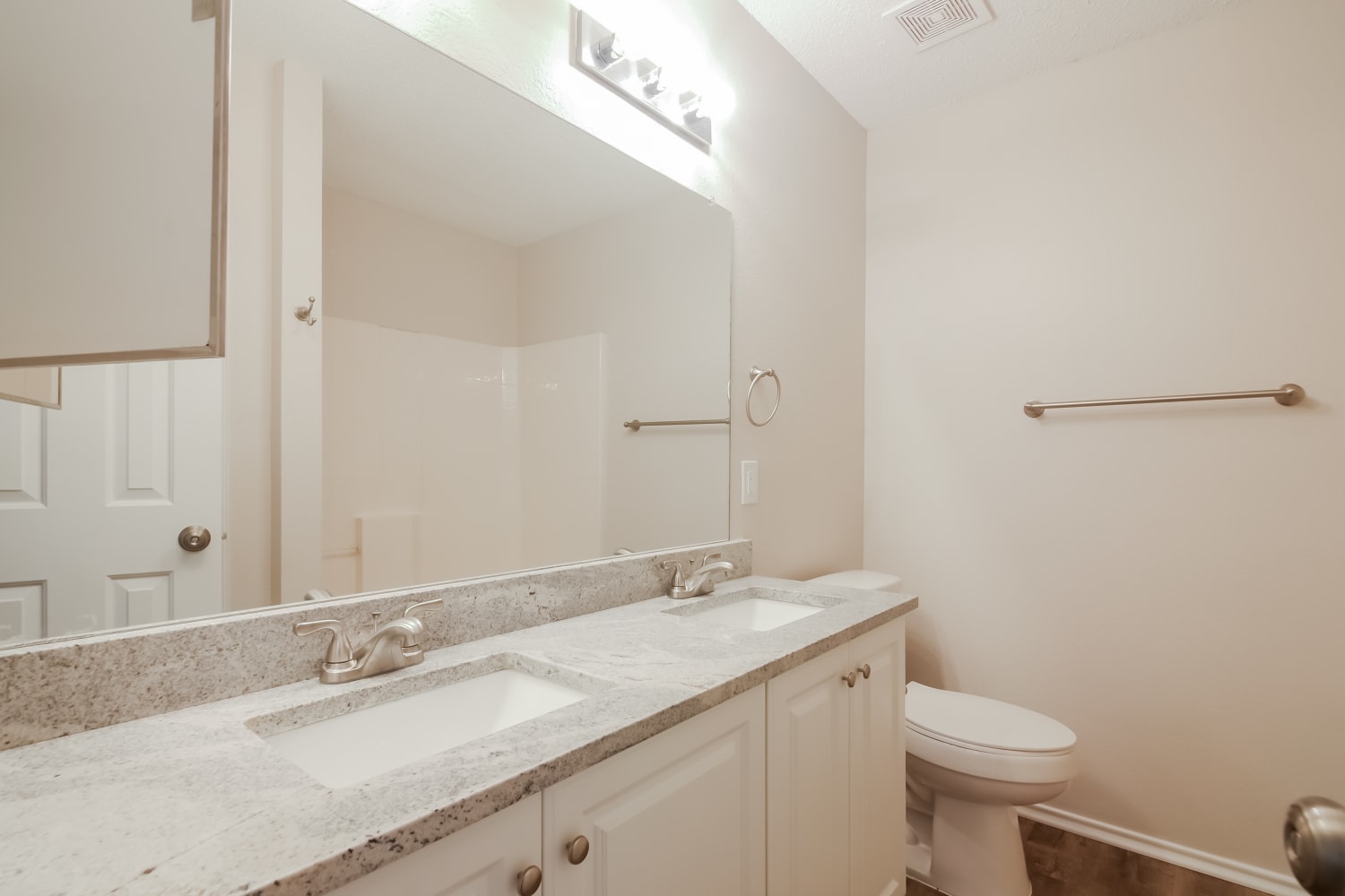 1228 Scarlet Sage Pkwy, Burleson photo 15
