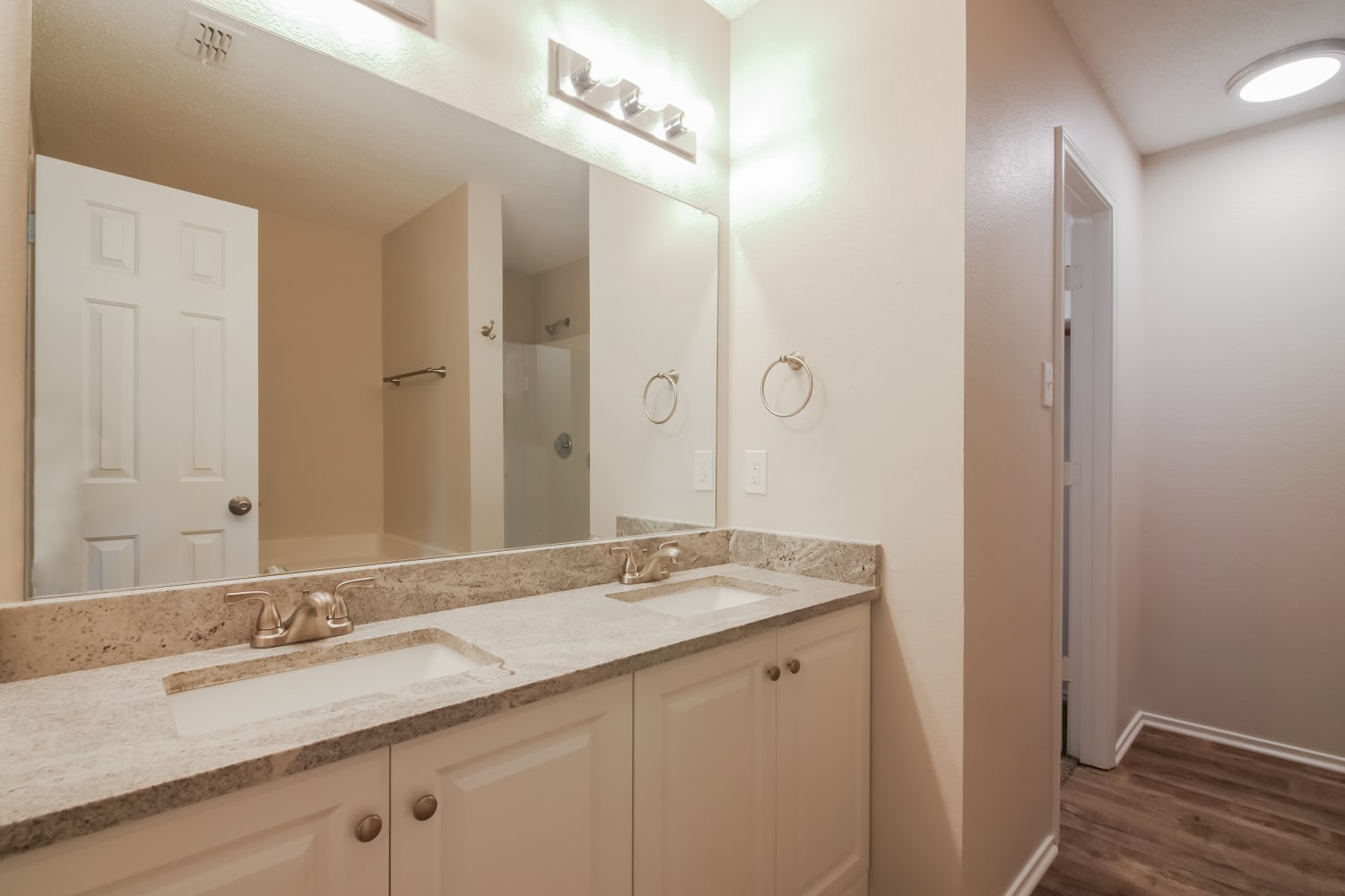1228 Scarlet Sage Pkwy, Burleson photo 14
