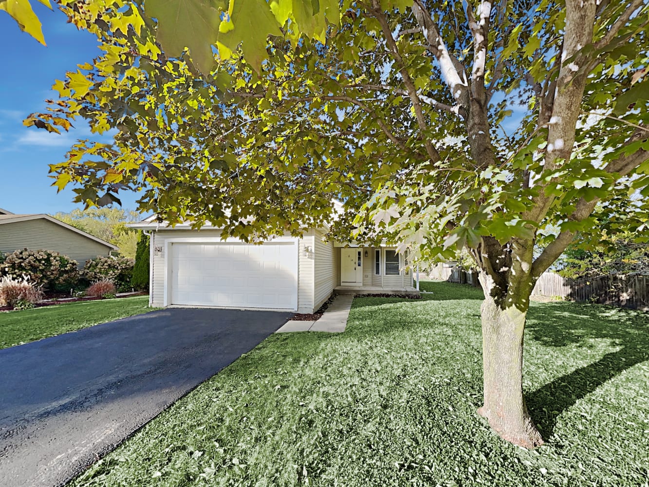 1229 Jericho Rd, Aurora photo 1