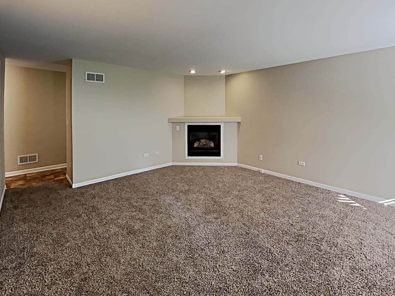 1229 Jericho Rd, Aurora photo 6