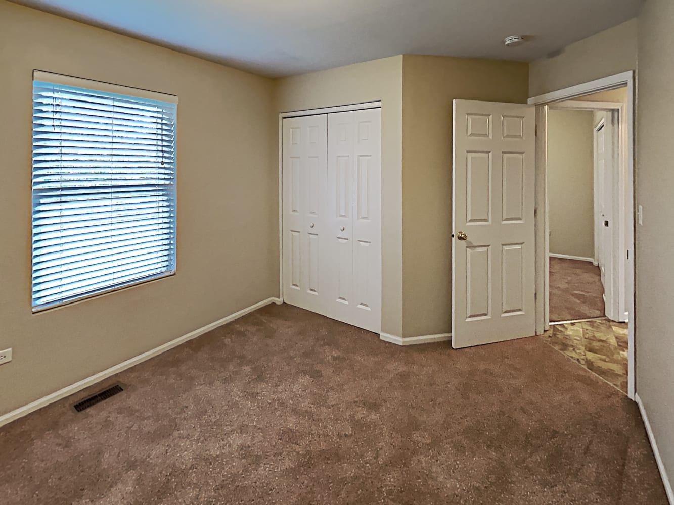 1229 Jericho Rd, Aurora photo 11