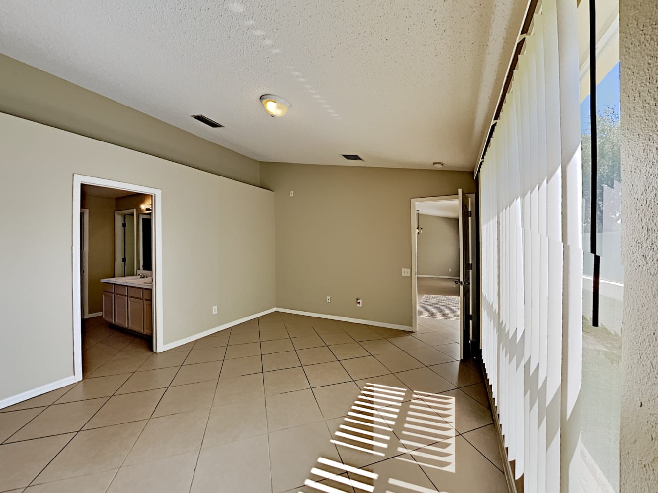 12310 Dawn Vista Dr, Riverview photo 10