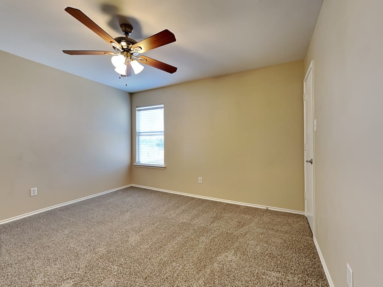 1233 Juniper Ln, Burleson photo 12
