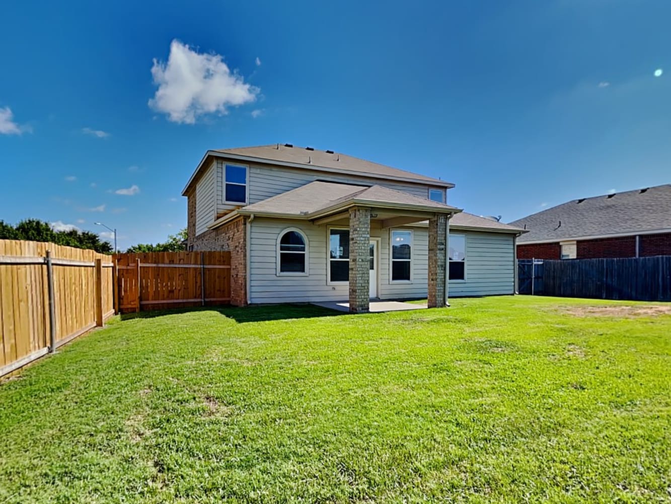 1233 Juniper Ln, Burleson photo 17
