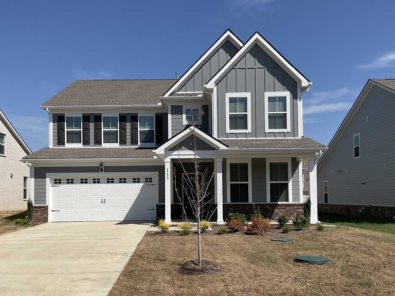 Front of 1233 Leavell Lane, Murfreesboro, TN