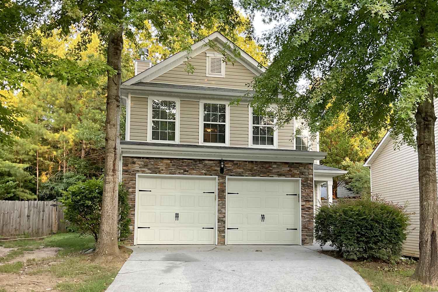 124 Hidden Creek Dr, Canton photo 1