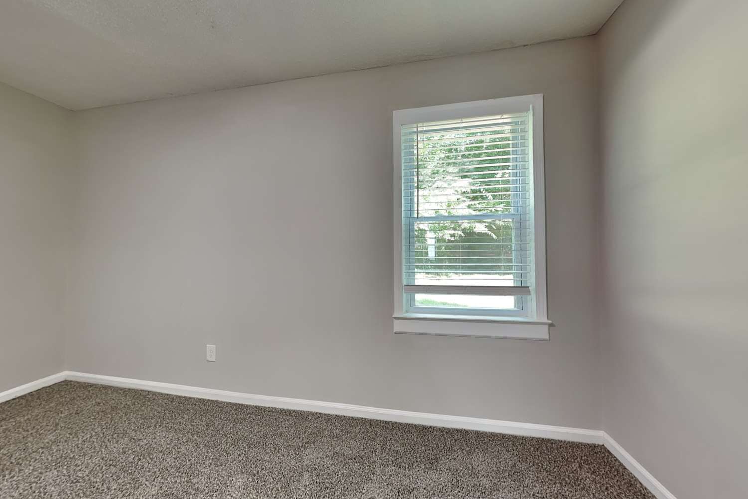 124 Plaza Dr, Harrisburg photo 11