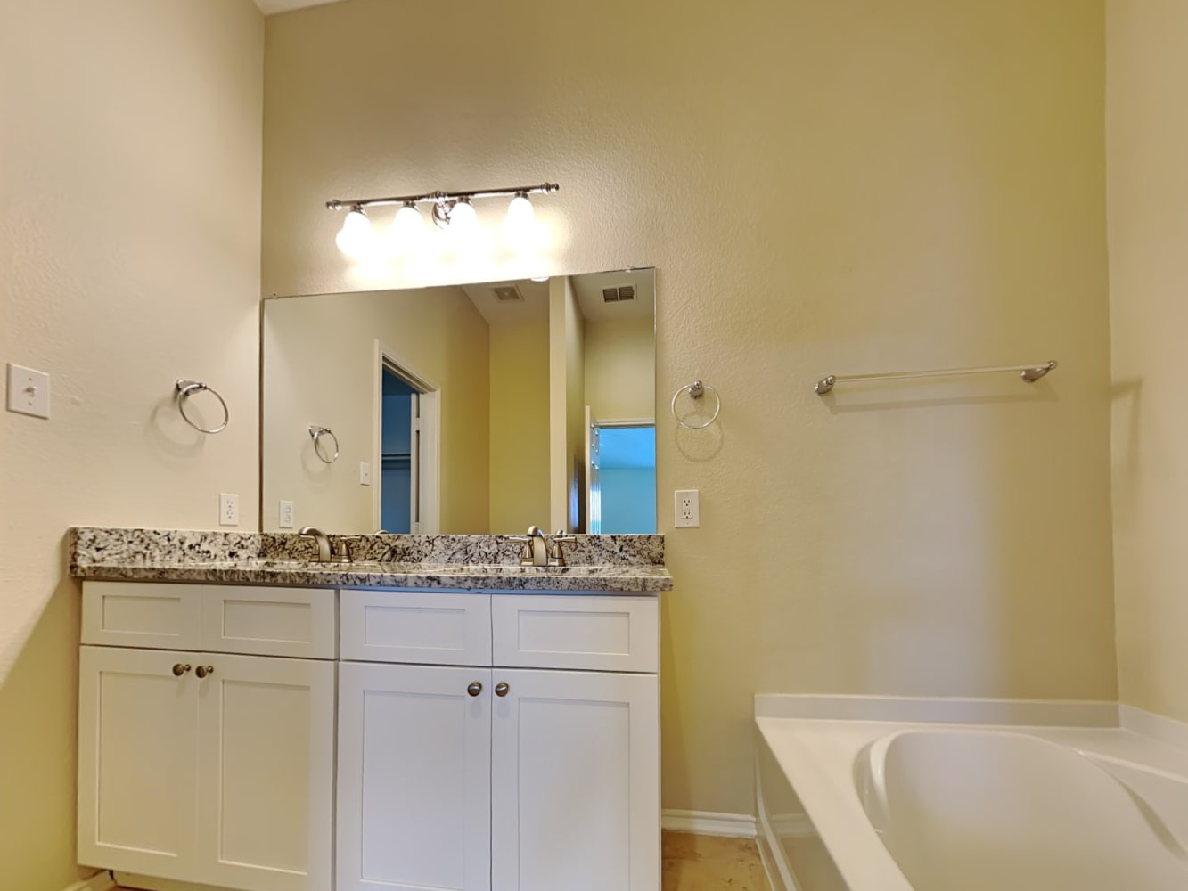 12412 Sunrise Dr, Frisco photo 17