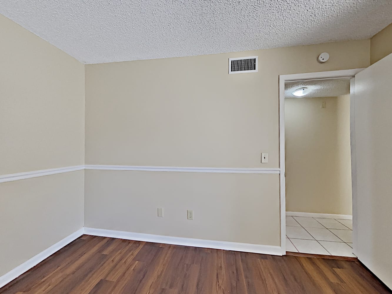 12415 Kiwi Ave, Tampa photo 8