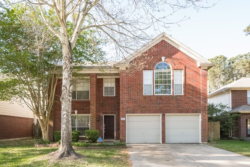 Front of 12419 Carlton Oaks St, Tomball, TX