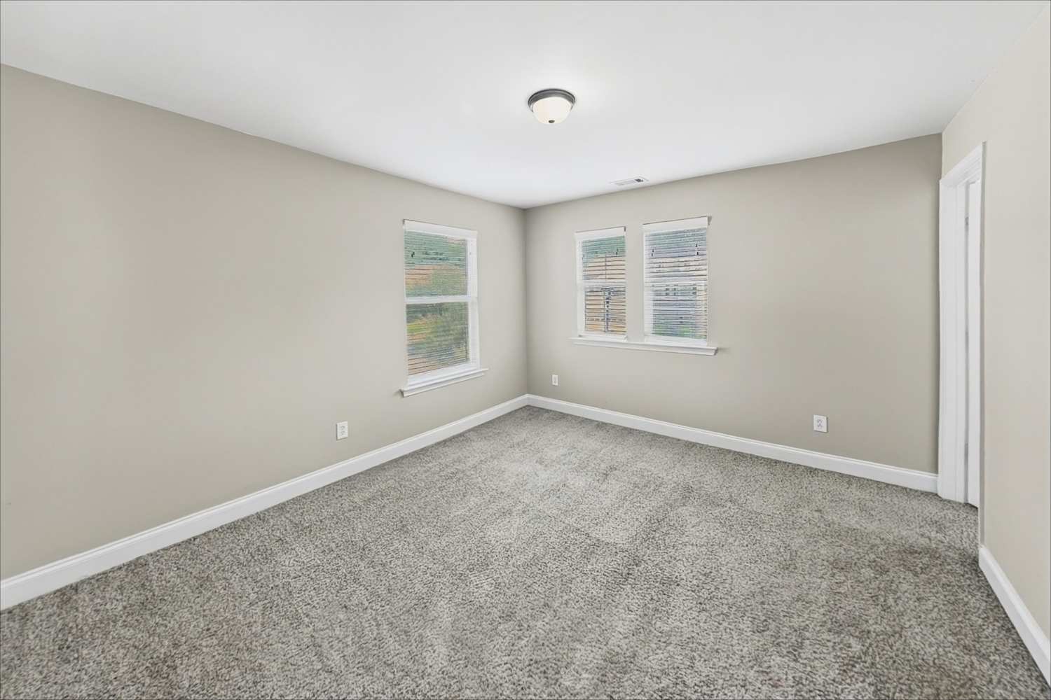 1243 Sparkling Cove Dr, Buford photo 19