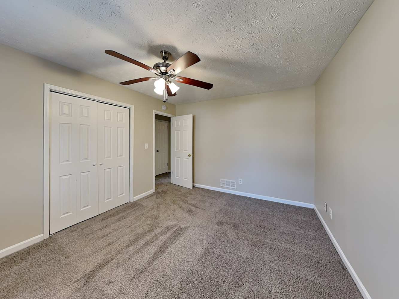 125 Trace Dr, Stockbridge photo 8