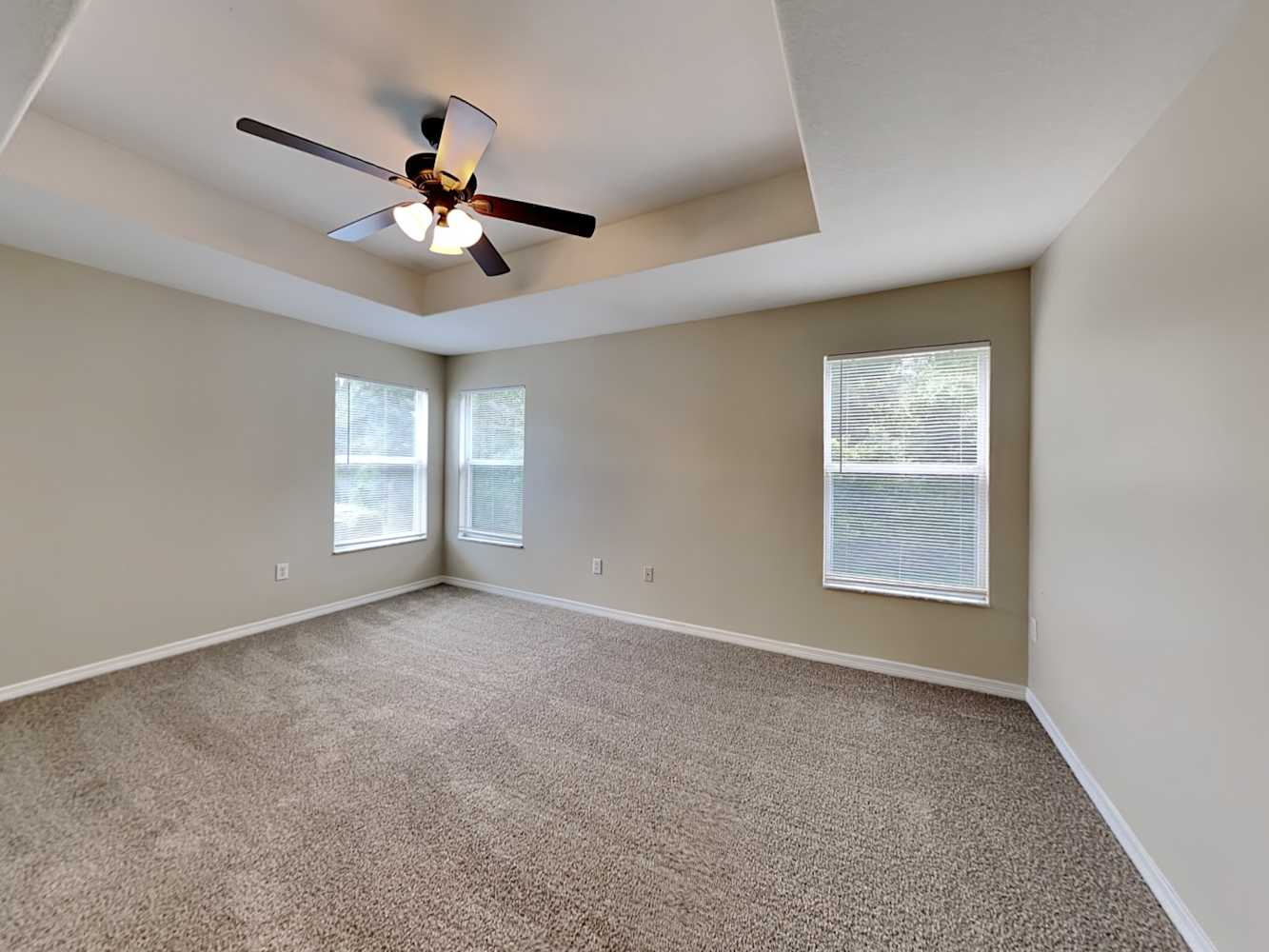 12518 Chenwood Ave, Hudson photo 11