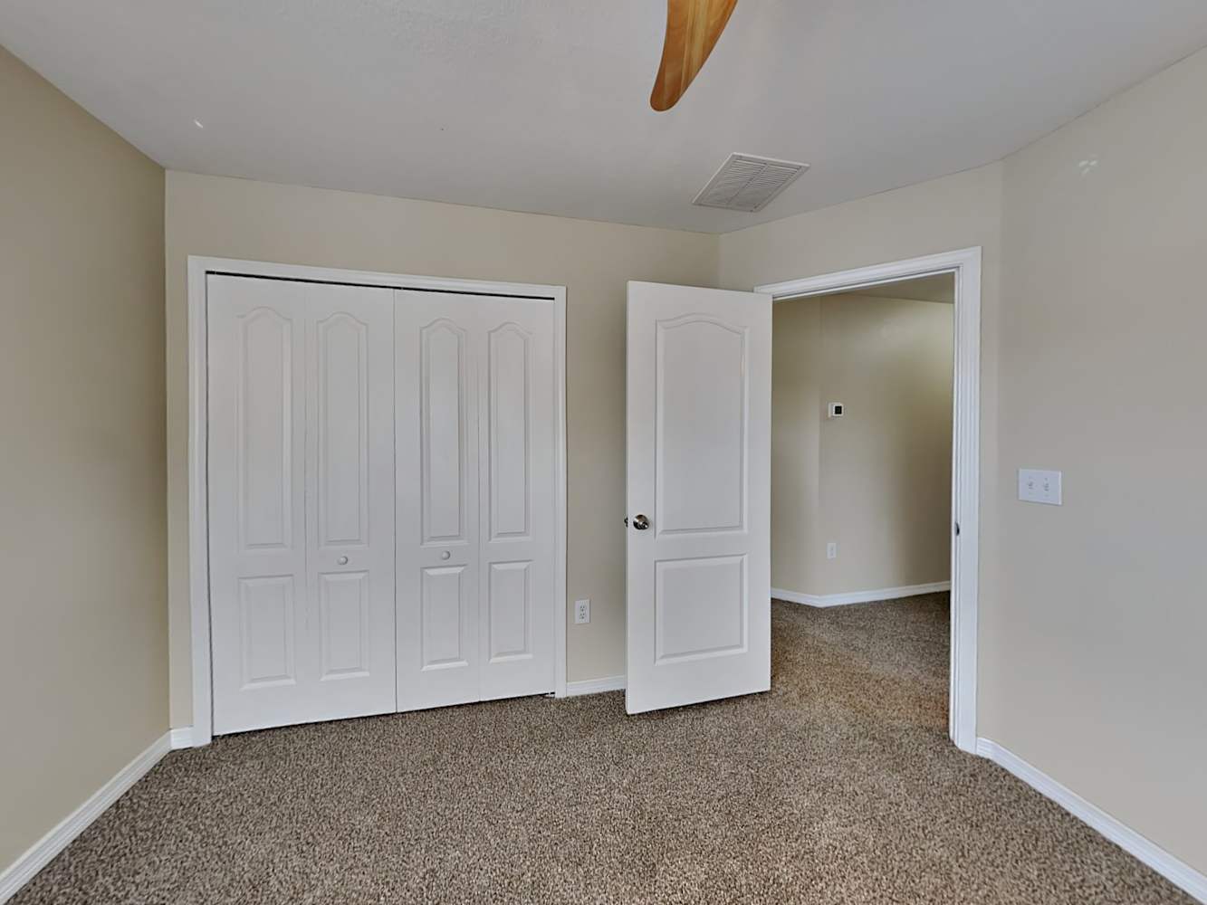 12518 Chenwood Ave, Hudson photo 15