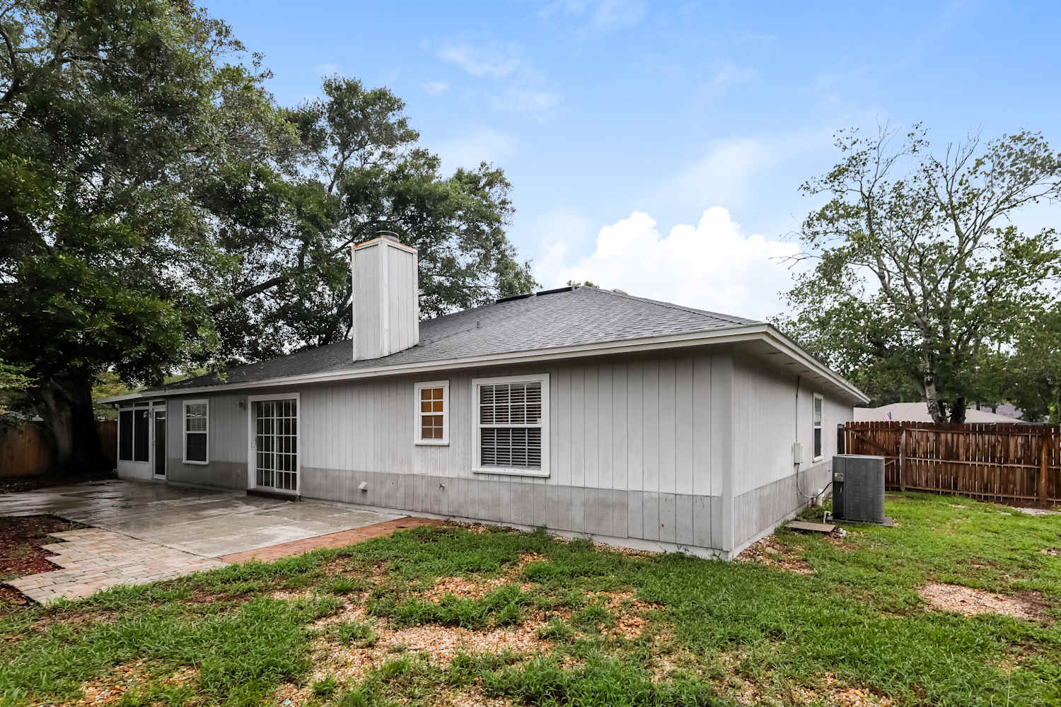 12520 Larkstone Ct, Jacksonville photo 16