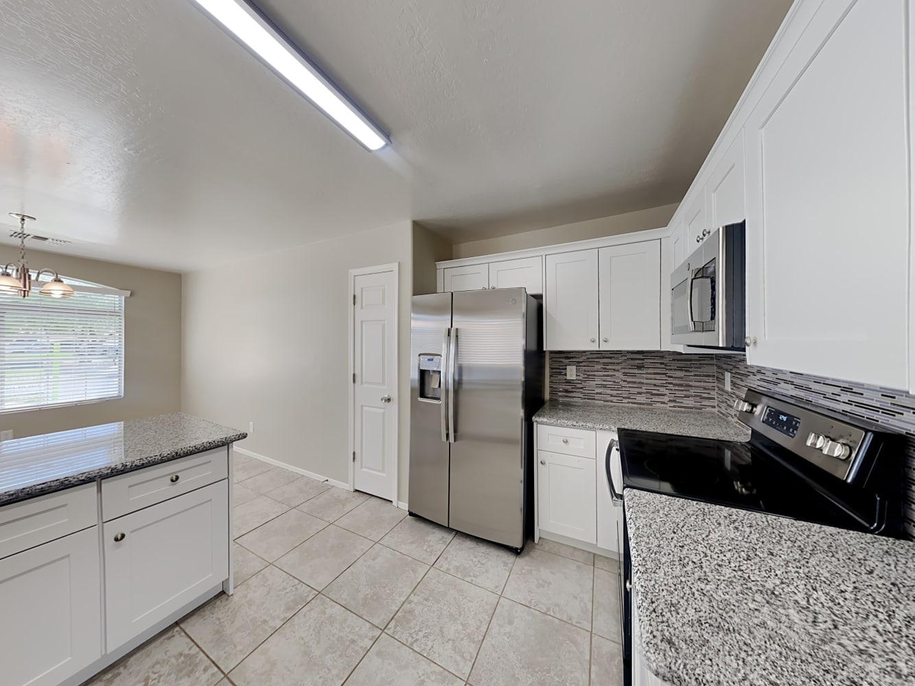 12572 W Saint Moritz Ln, El Mirage photo 6