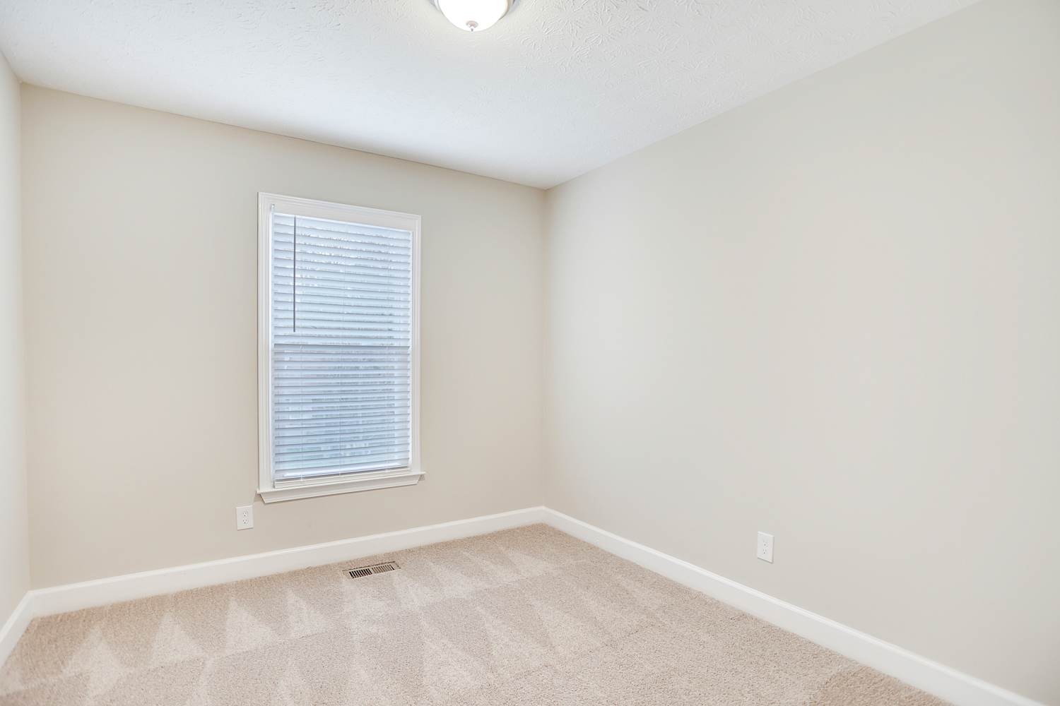126 Aztec Way Se, Acworth photo 17