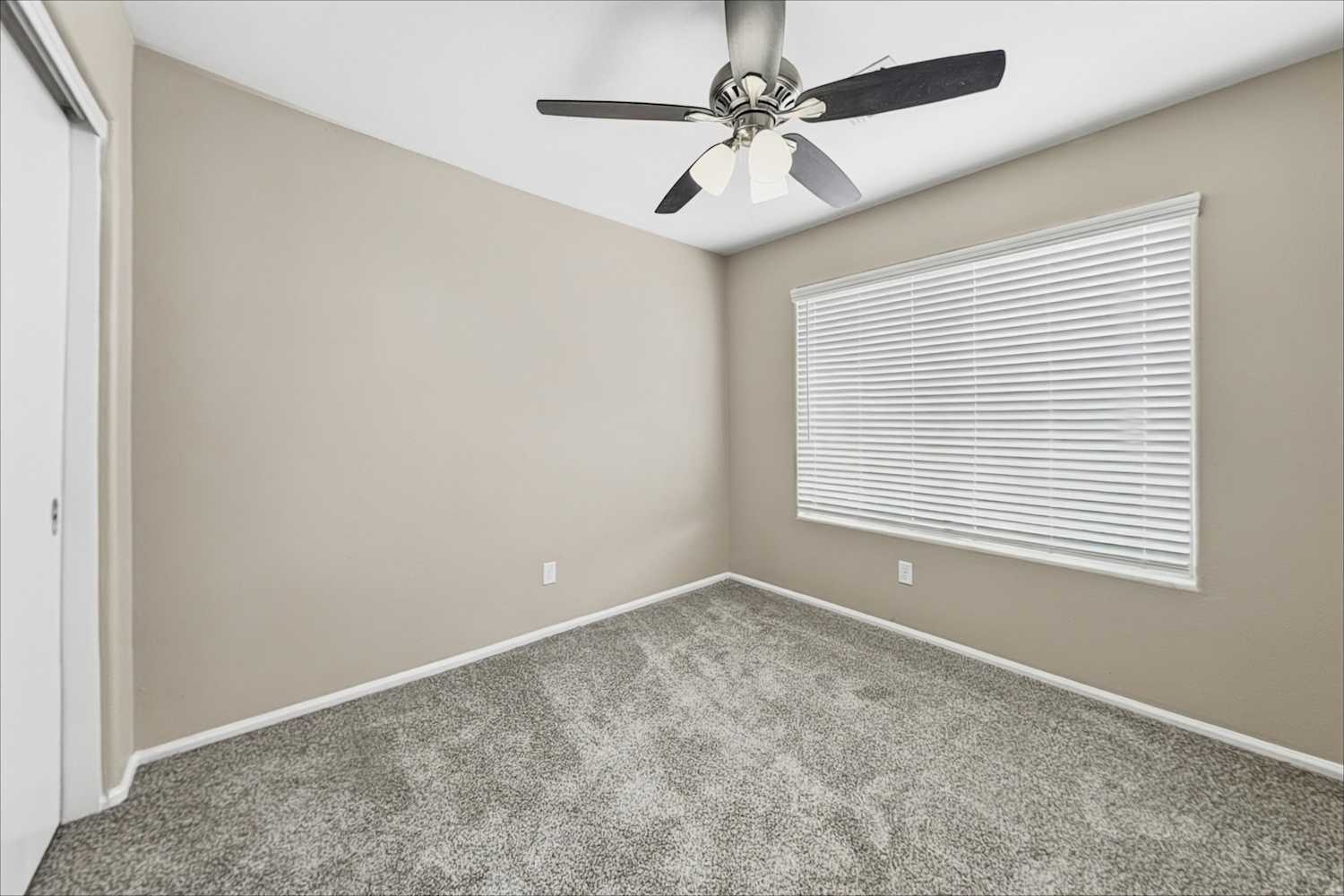 12614 W Medlock Dr, Litchfield Park photo 13