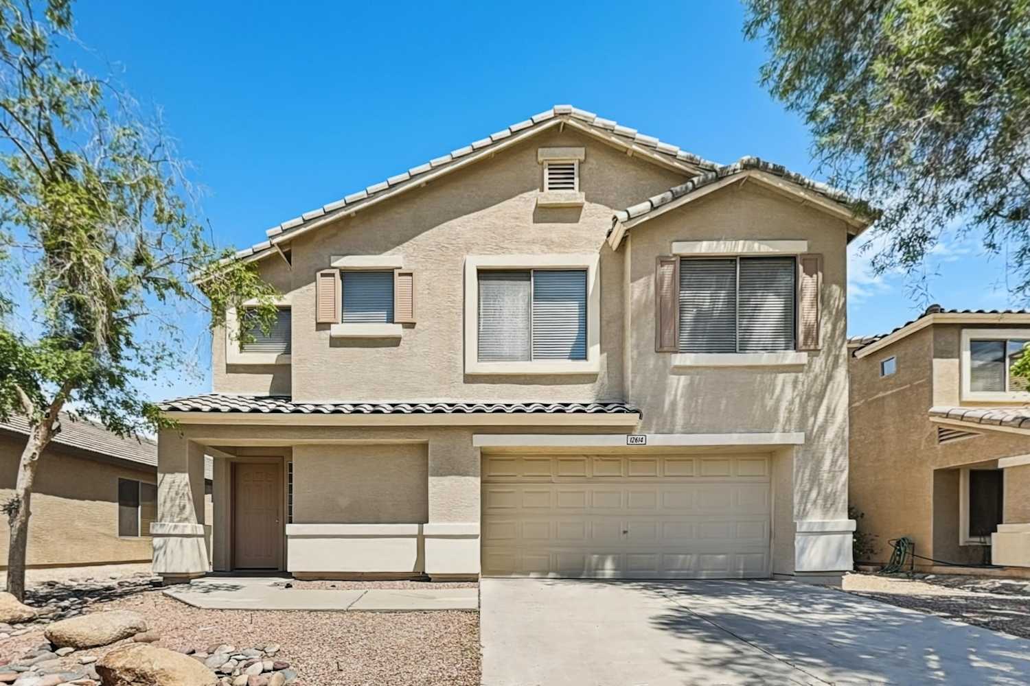 12614 W Medlock Dr, Litchfield Park photo 1