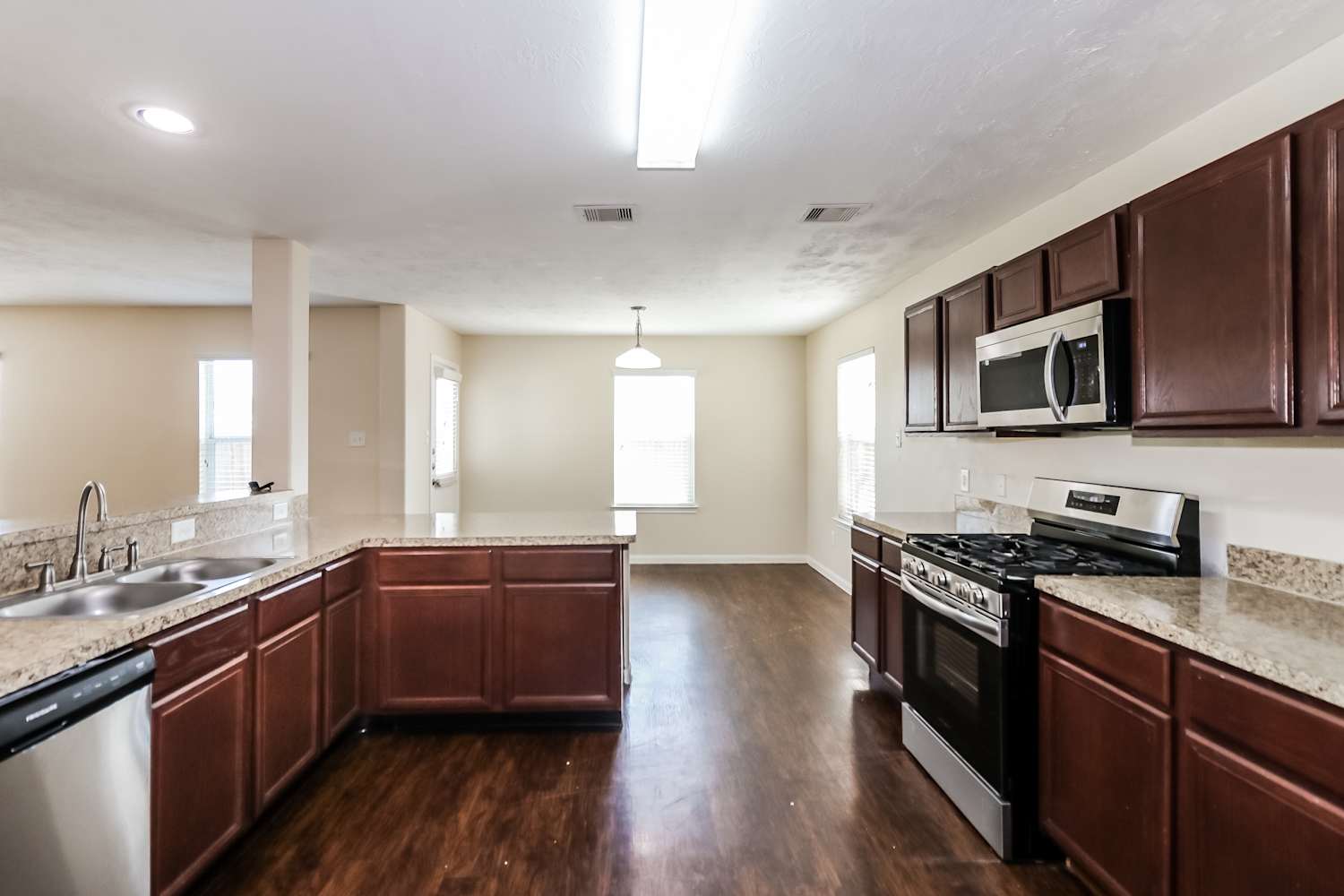 12630 Lady Slipper Rd, Houston photo 8