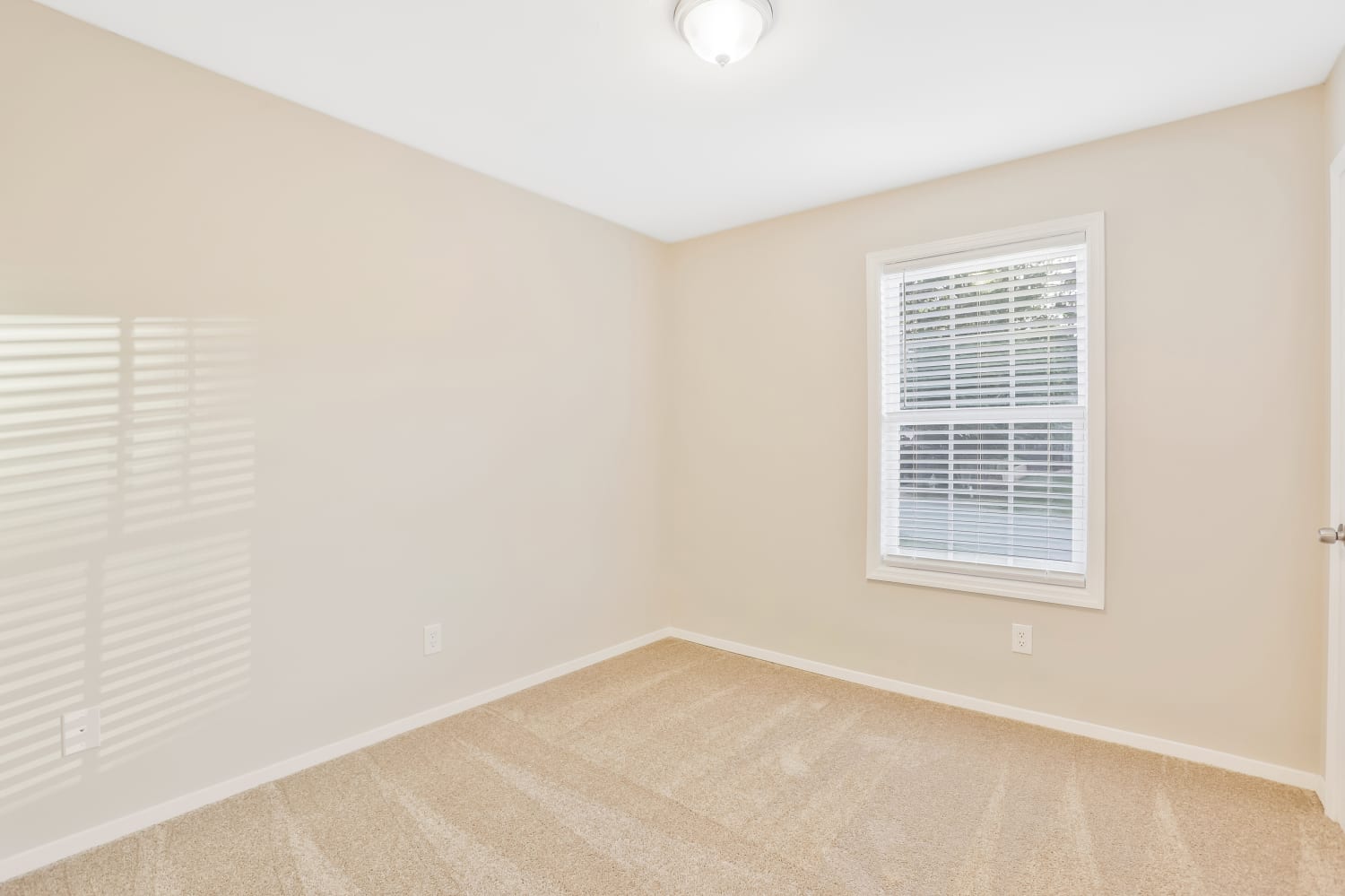 1268 Seattle Slew Ln, Norcross photo 13