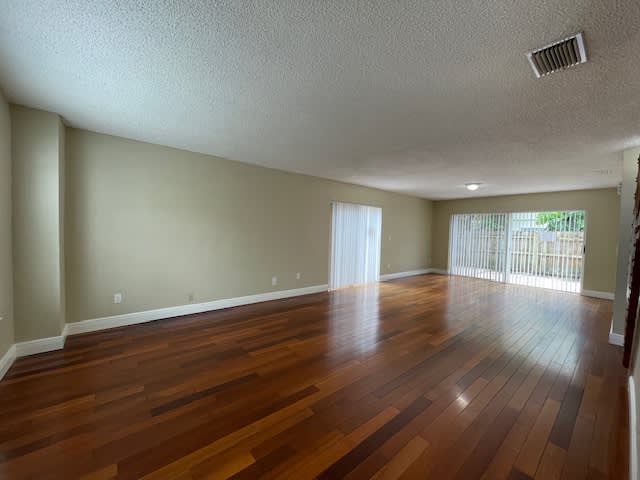 12684 SW 144th Ter, Miami photo 6