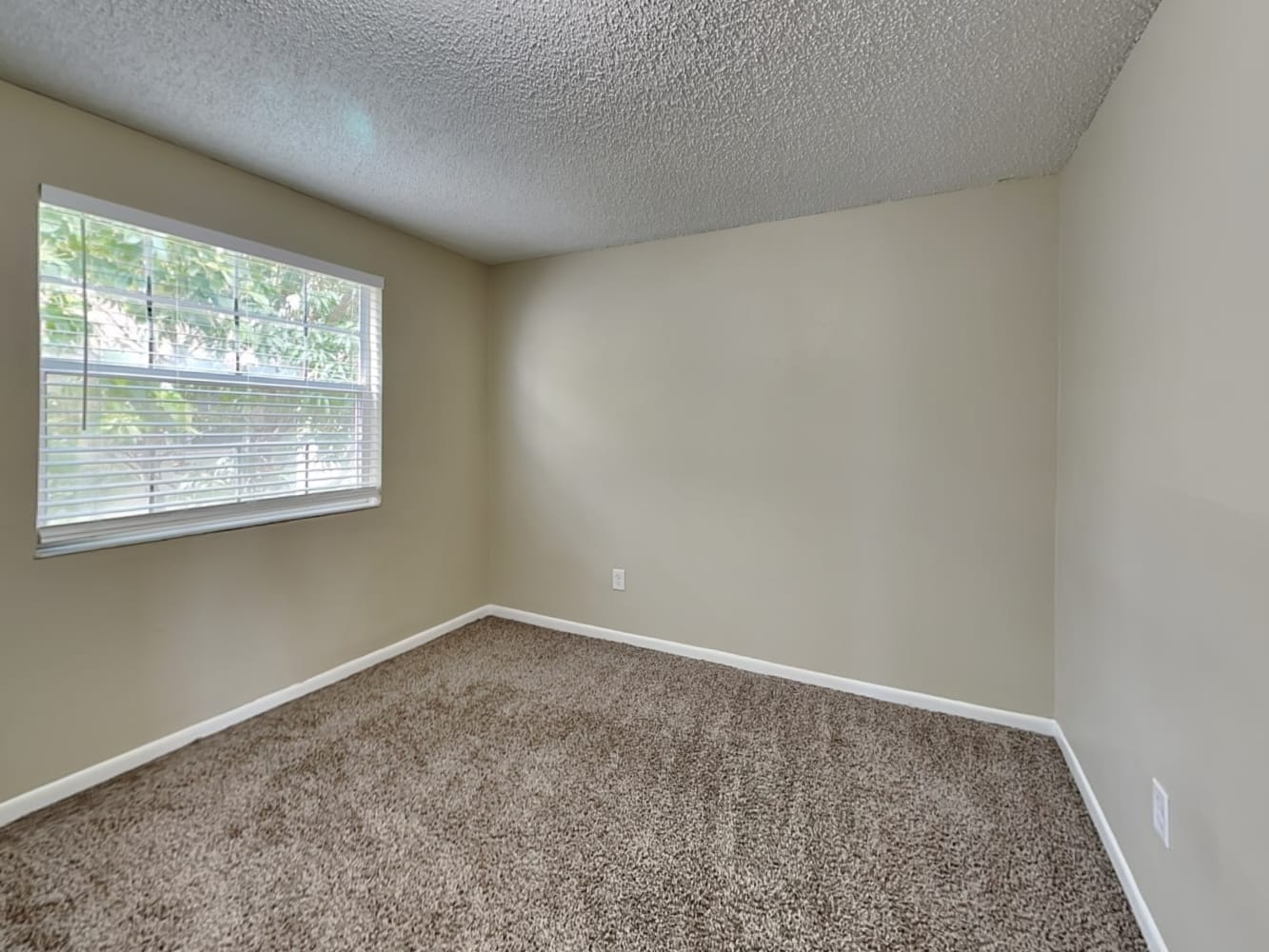12684 SW 144th Ter, Miami photo 13