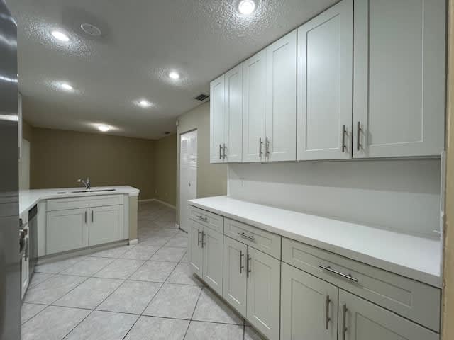 12684 SW 144th Ter, Miami photo 10