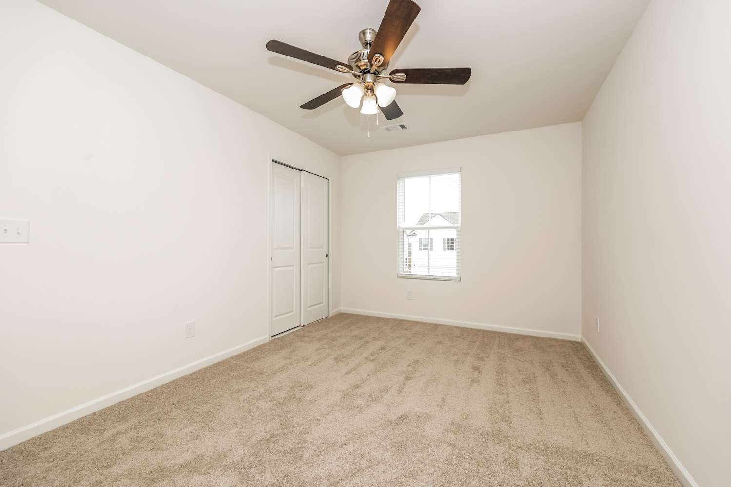 127 Glacier Way, La Vergne photo 13