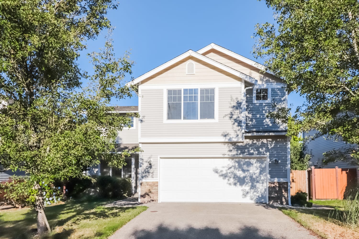 12710 119th Avenue Ct E, Puyallup photo 1