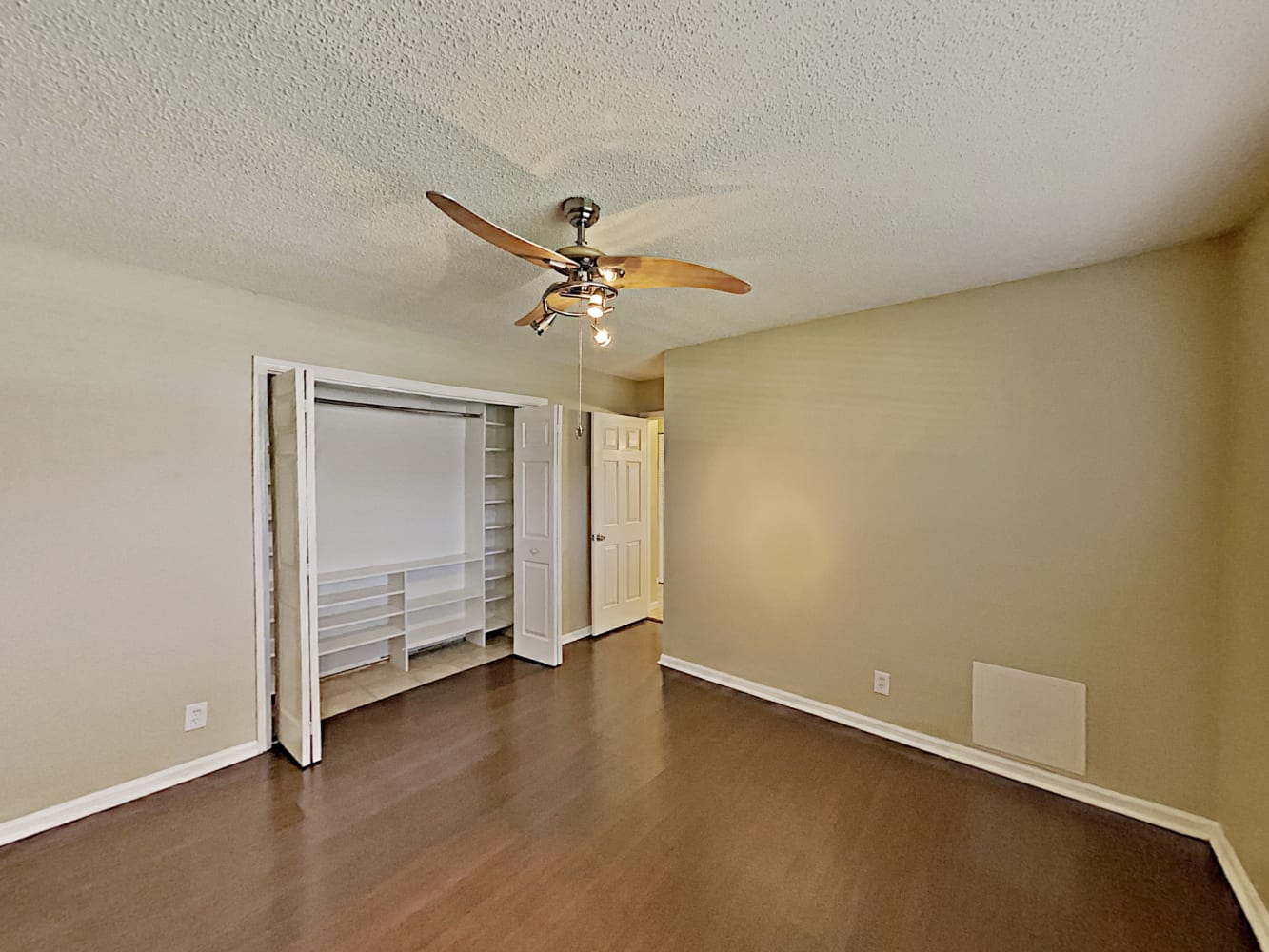 12725 Newton Pl, Wellington photo 10