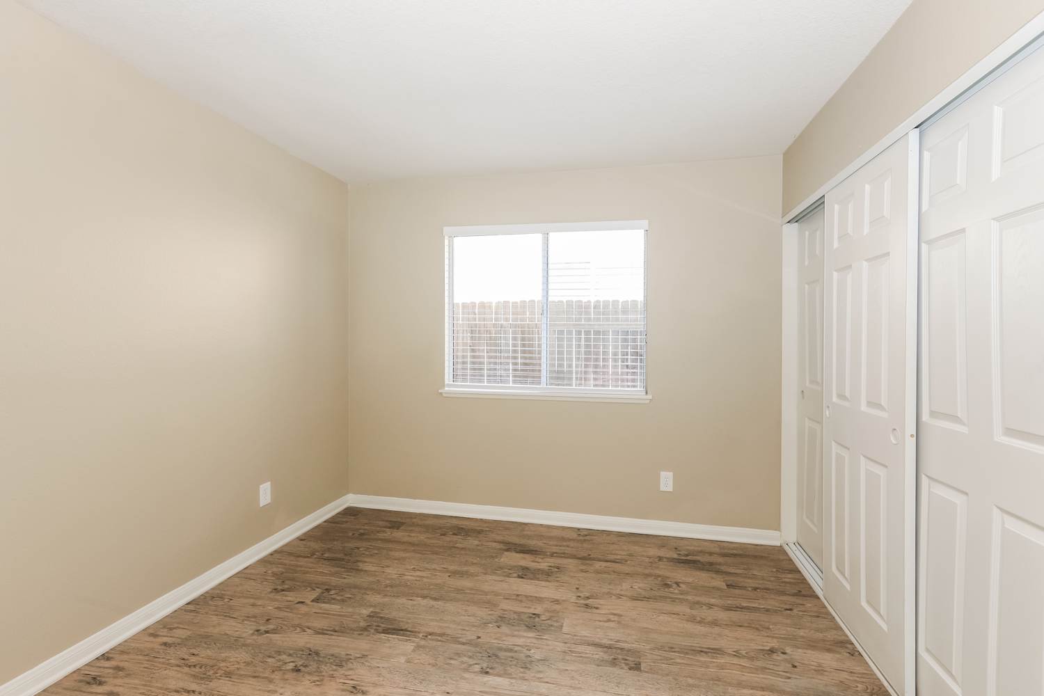 12771 Tehama Cir, Riverside photo 13