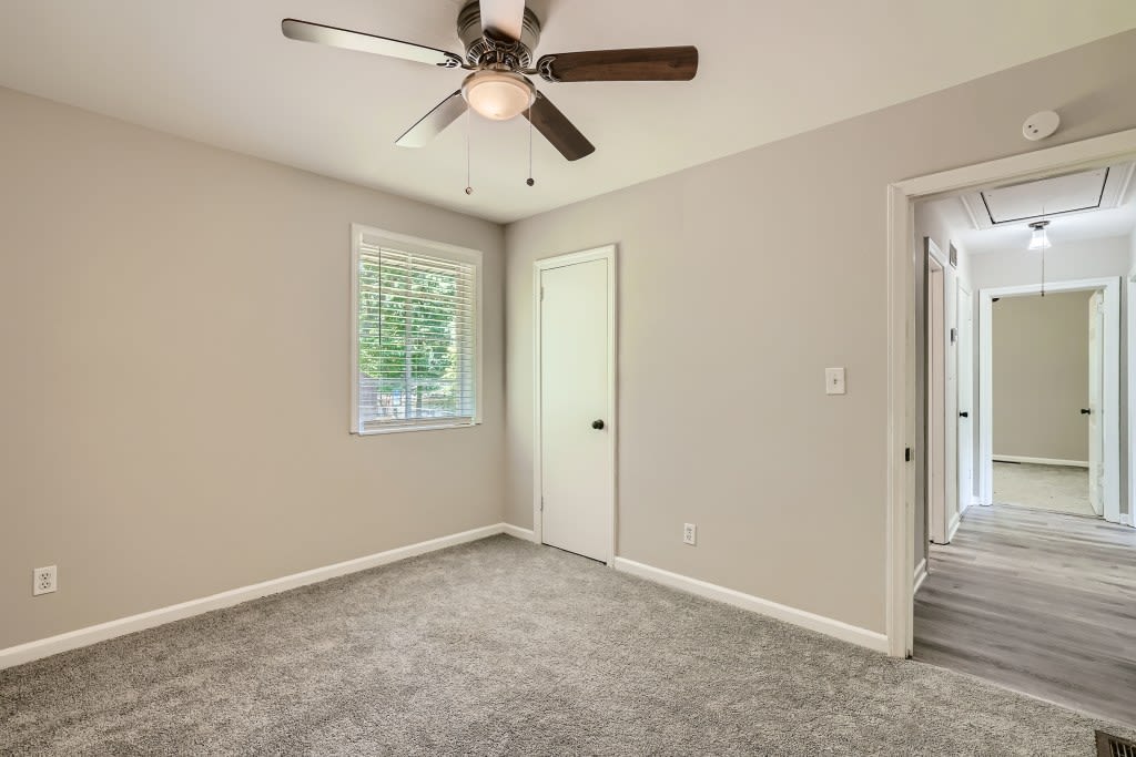 1278 Richard Rd, Decatur photo 9