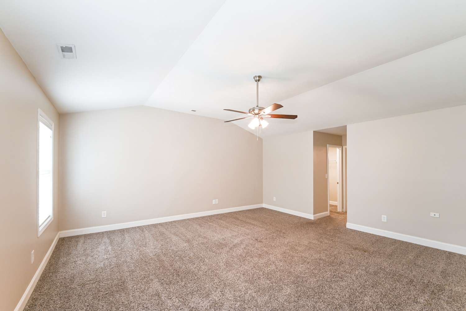 128 Cloister Ln, Mooresville photo 8