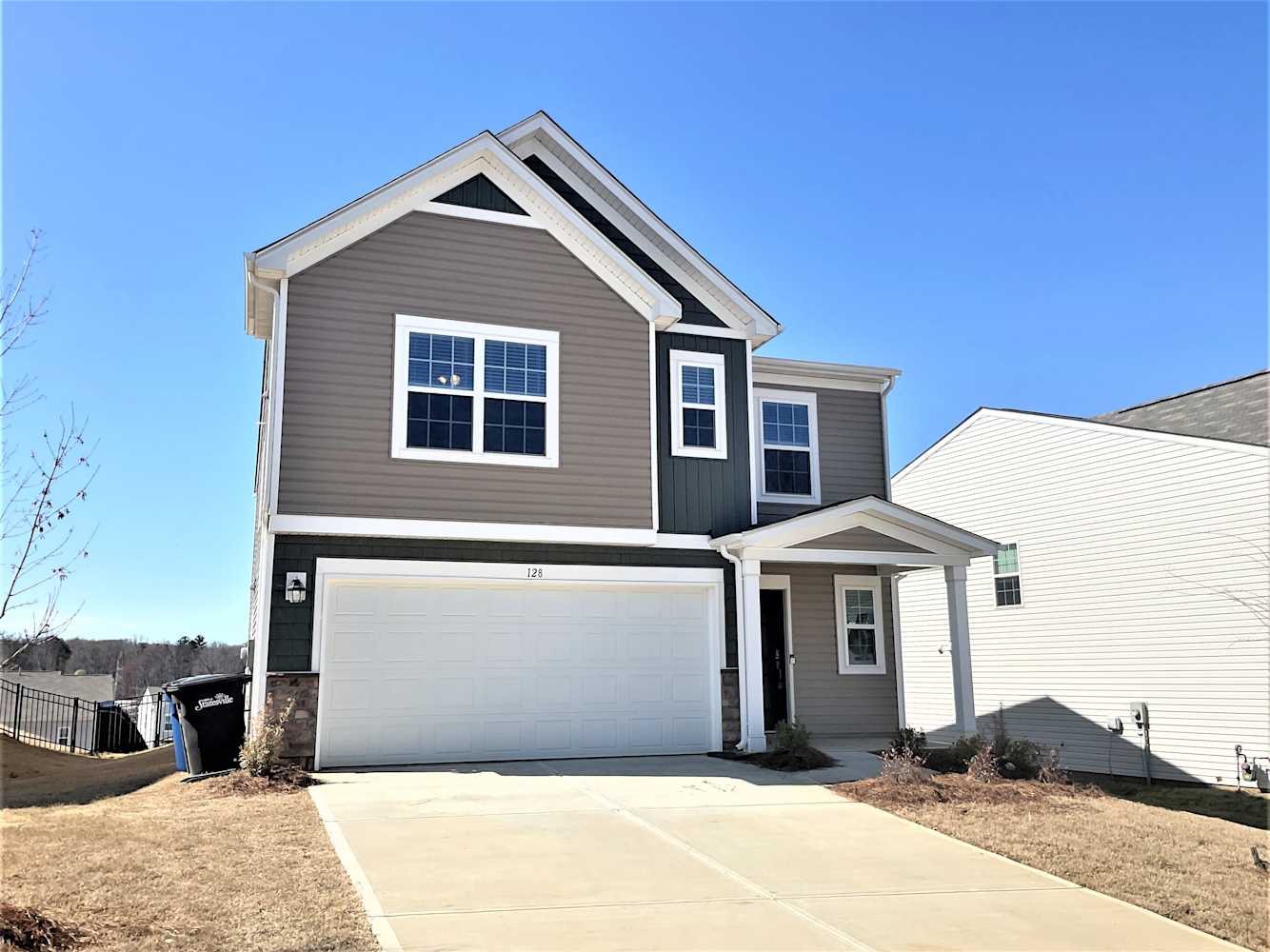128 Hazelnut Way, Statesville photo 1