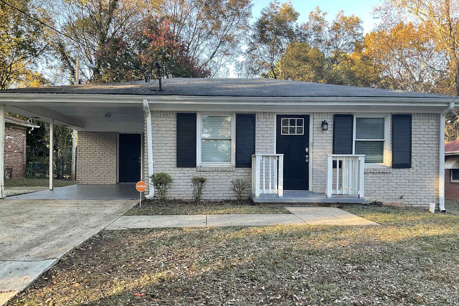 Front of 1281 Bell Ave, East Point, GA