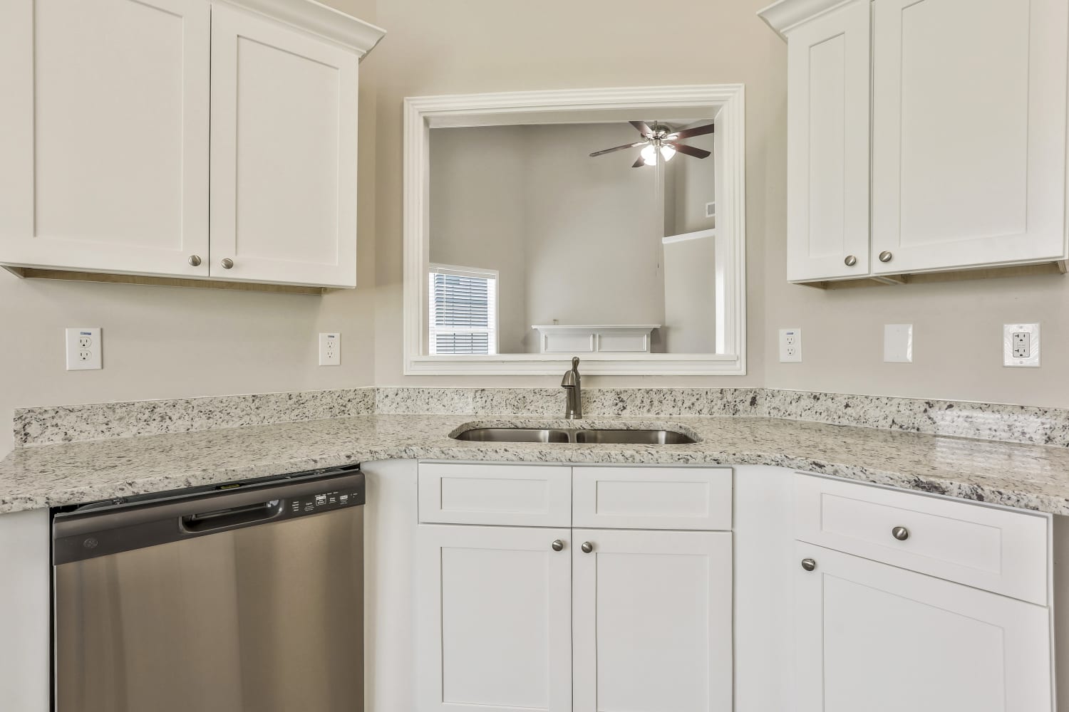 1287 Cypress Trce, Lithonia photo 11